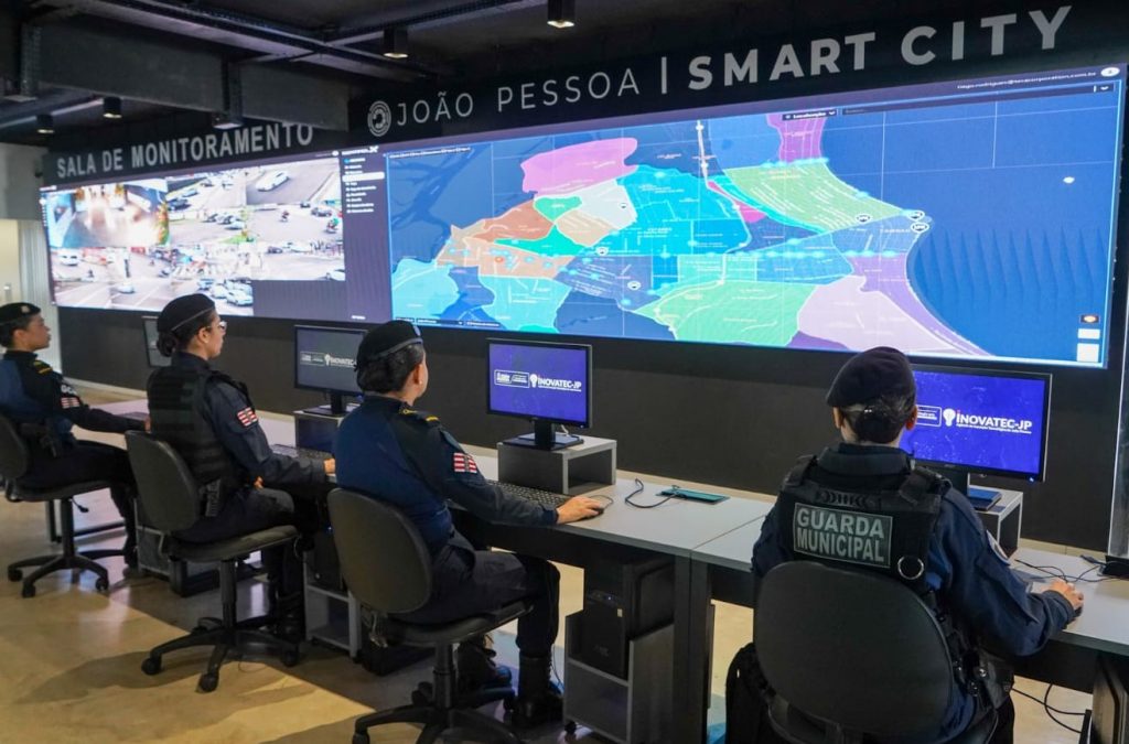 Câmeras inteligentes da Smart City de João Pessoa ajudam Guarda Civil a prender foragido da Justiça
