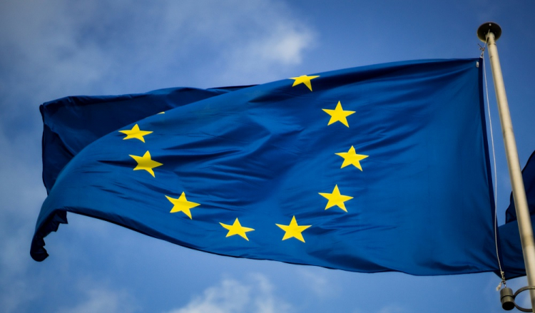 O que é a ‘arma nuclear econômica’ que a UE poderia usar contra os EUA?