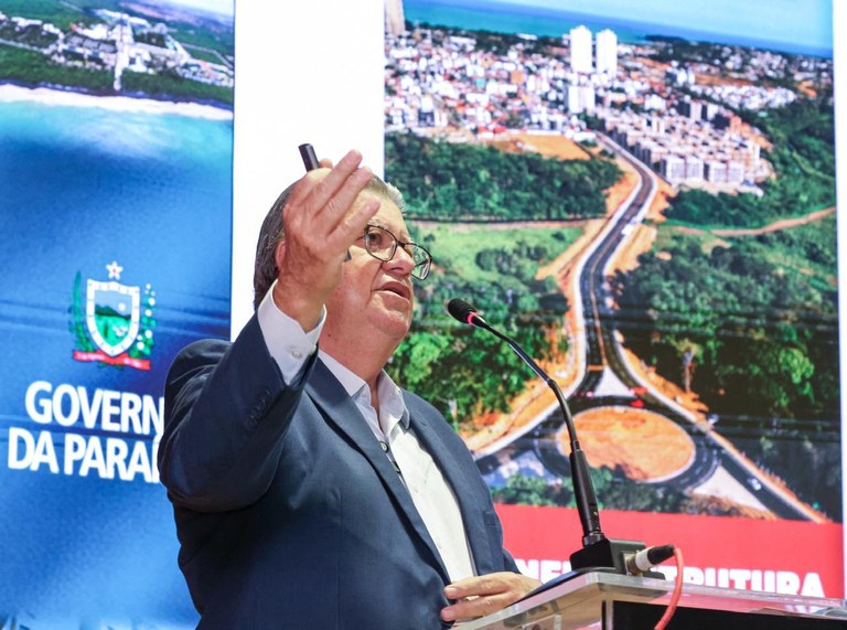 Governdor João Azevêdo apresenta as ações do Governo em 2025 e celebra resultados em áreas como saúde e segurança