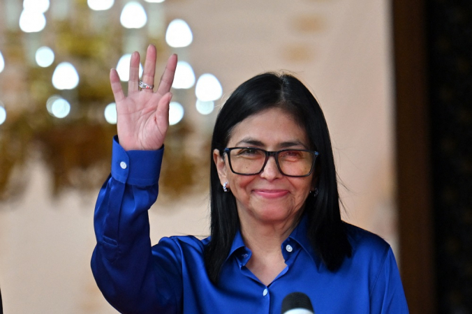Parlamento da Venezuela adia sessão para aprovar lei de anistia