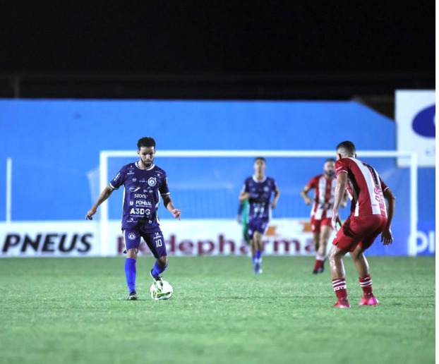 Esporte perde para o Pombal no JC e se complica na luta contra o rebaixamento