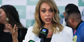 BRASIL: Jornalista da Globo surpreende e chama Erika Hilton de homem