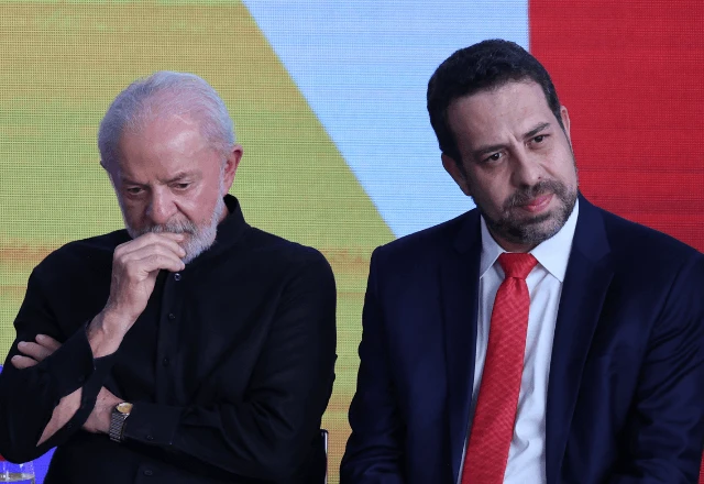 Ala do Psol critica Boulos por arquitetar saída para o PT