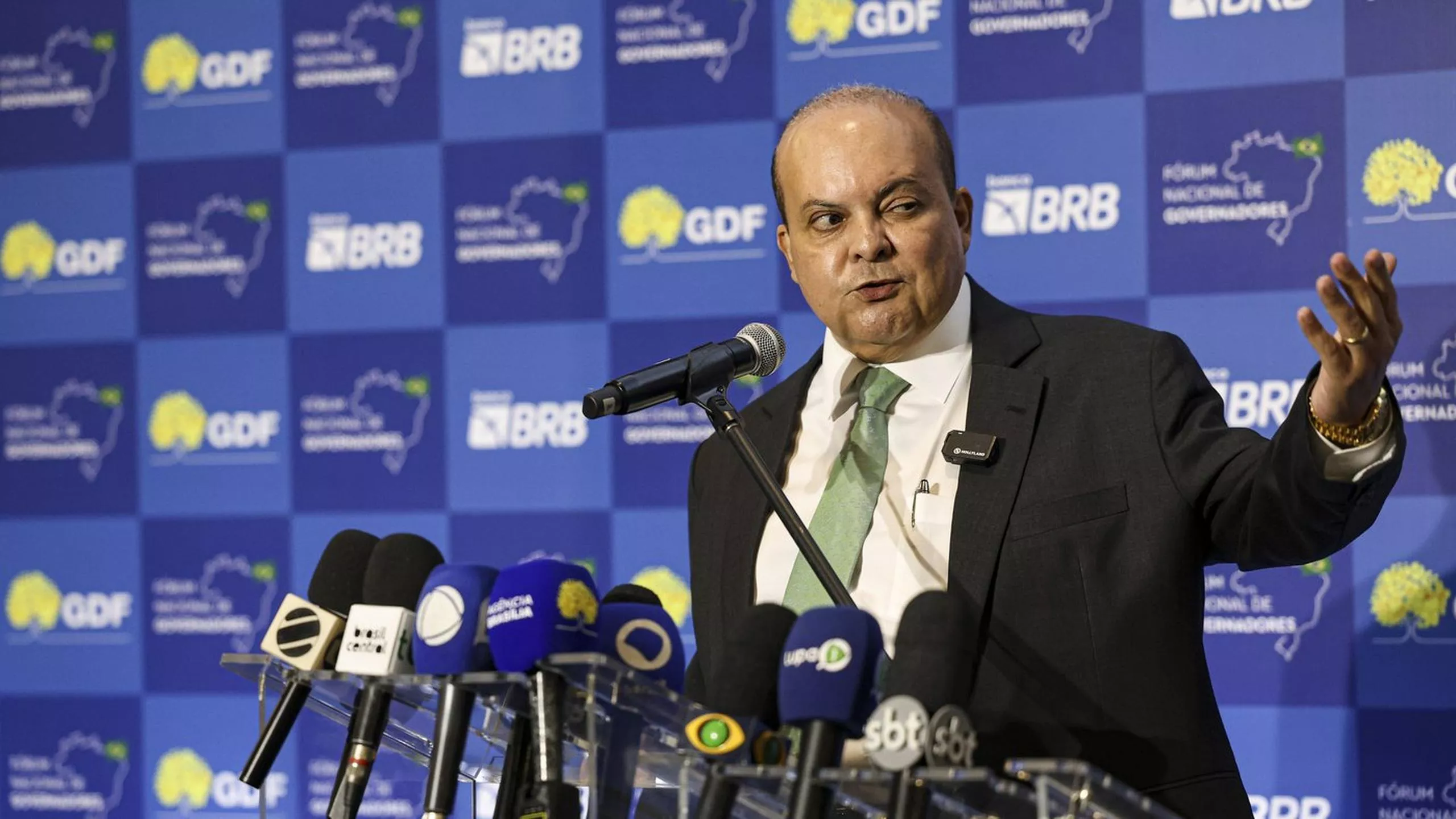 Ex-governador do DF Ibaneis culpou PT e PSB por fracasso na compra do Banco Master pelo BRB – uma negociata que envolvia propinas milionárias