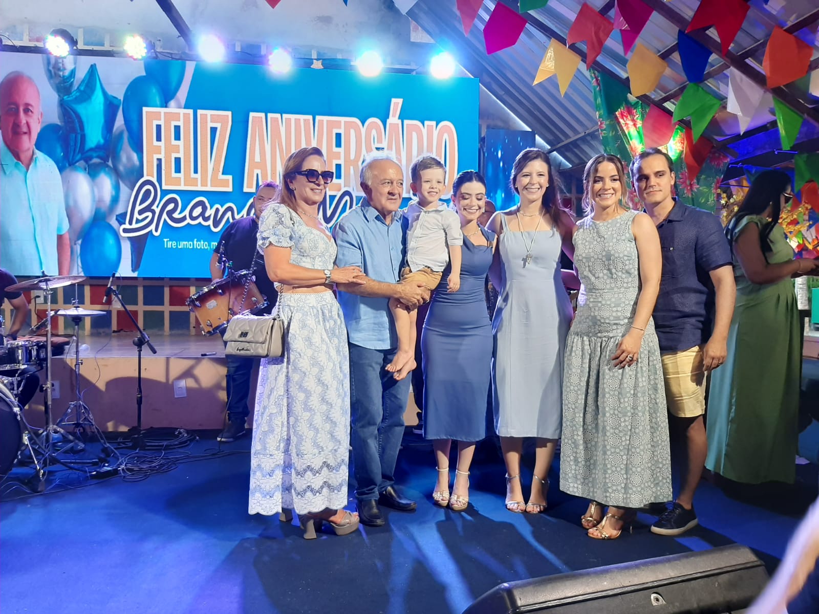 Branco Mendes recebe amigos e correligionários para comemorar aniversário
