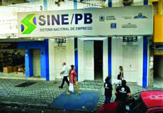 Sine-PB disponibiliza mais de 450 vagas de emprego, a partir desta segunda (8)