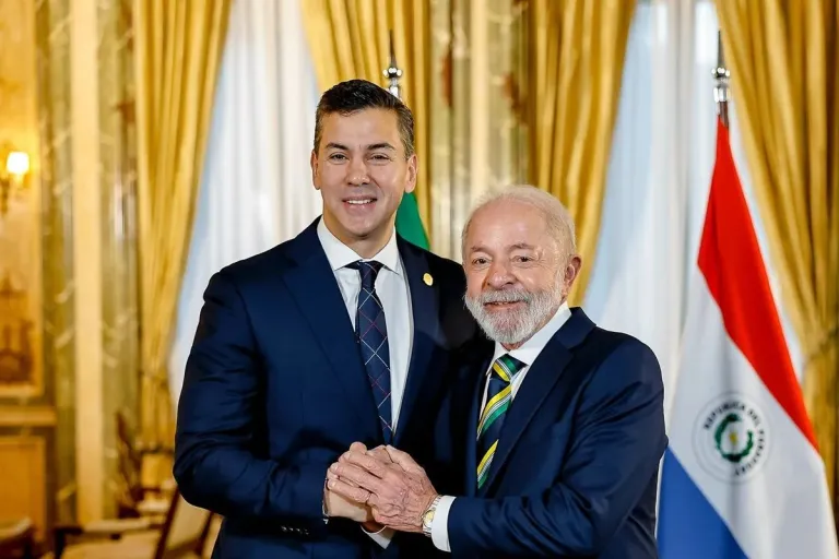 Paraguai convoca embaixador do Brasil por falas de Lula sobre guerra