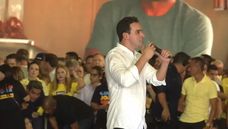 Governador Lucas Ribeiro teve sua candidatura à reeleição oficializada durante convenção nesta quarta-feira (5)