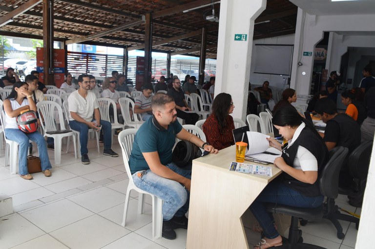 Sine-PB intermedeia vagas durante Feira de Empregabilidade para o Público da FPB