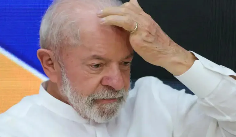 Lula tem apartamento de R$ 1,5 milhão exposto