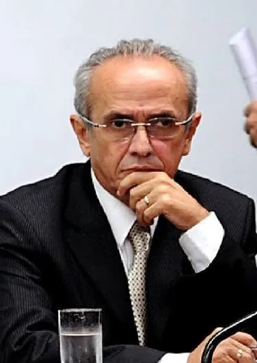 Conspiração ou traição? O que aconteceu com Cícero Lucena nas eleições para o Governo da Paraíba?